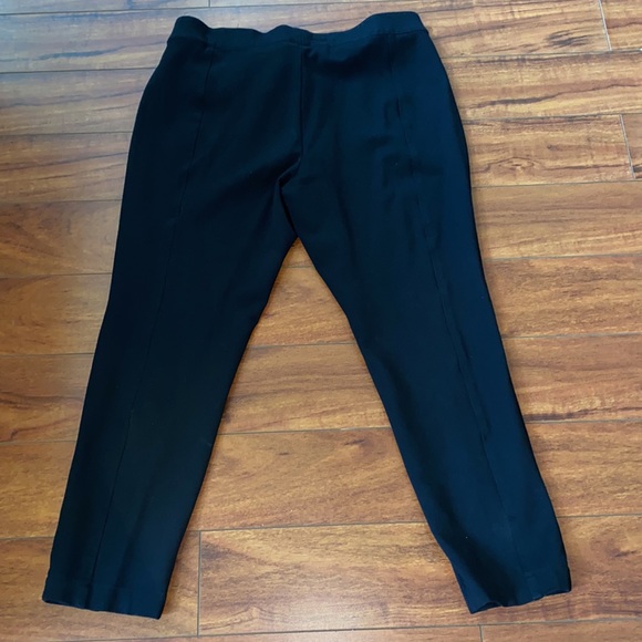 Anne Klein - Picture 4 of 9